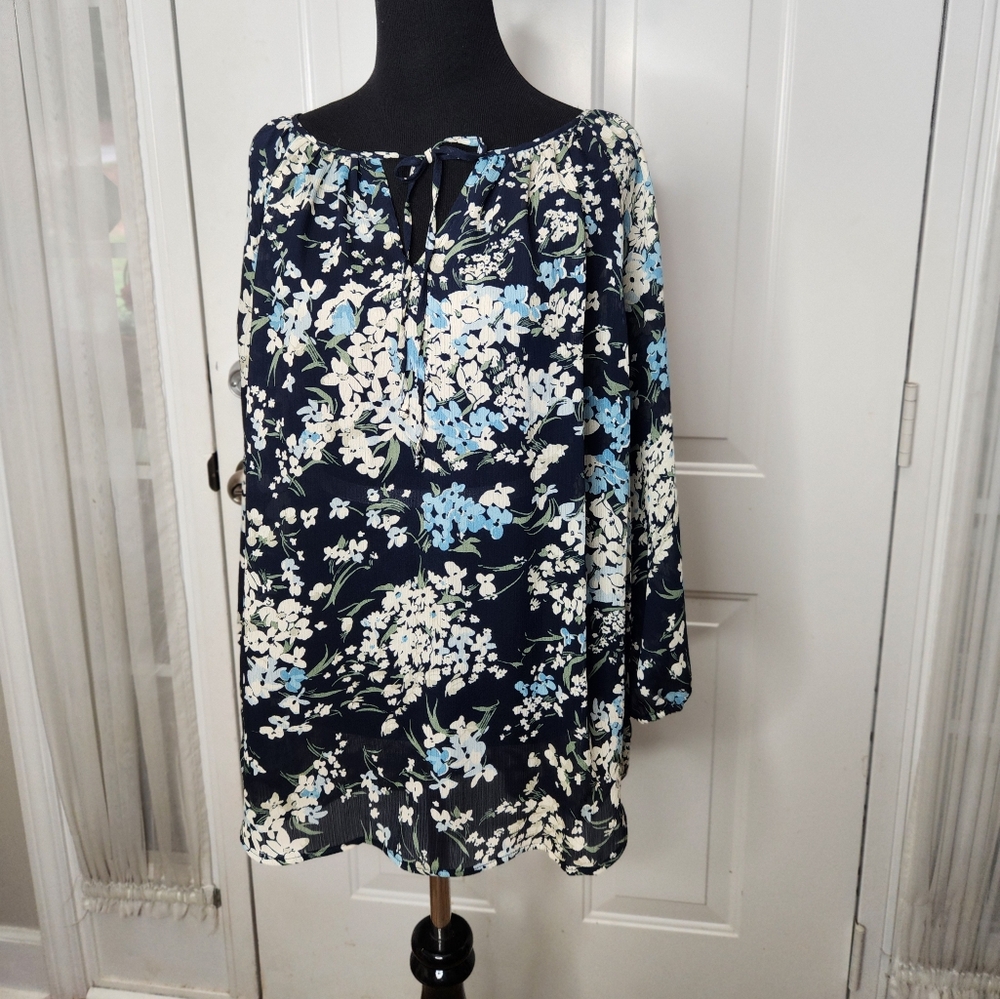 CHAPS Blue Florals Blouse Size Large